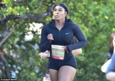 Serena Williams chose to participate in the 5K, in the race named after her, "Serena's Ultimate Run", on Sunday morning in Miami's South Beach.